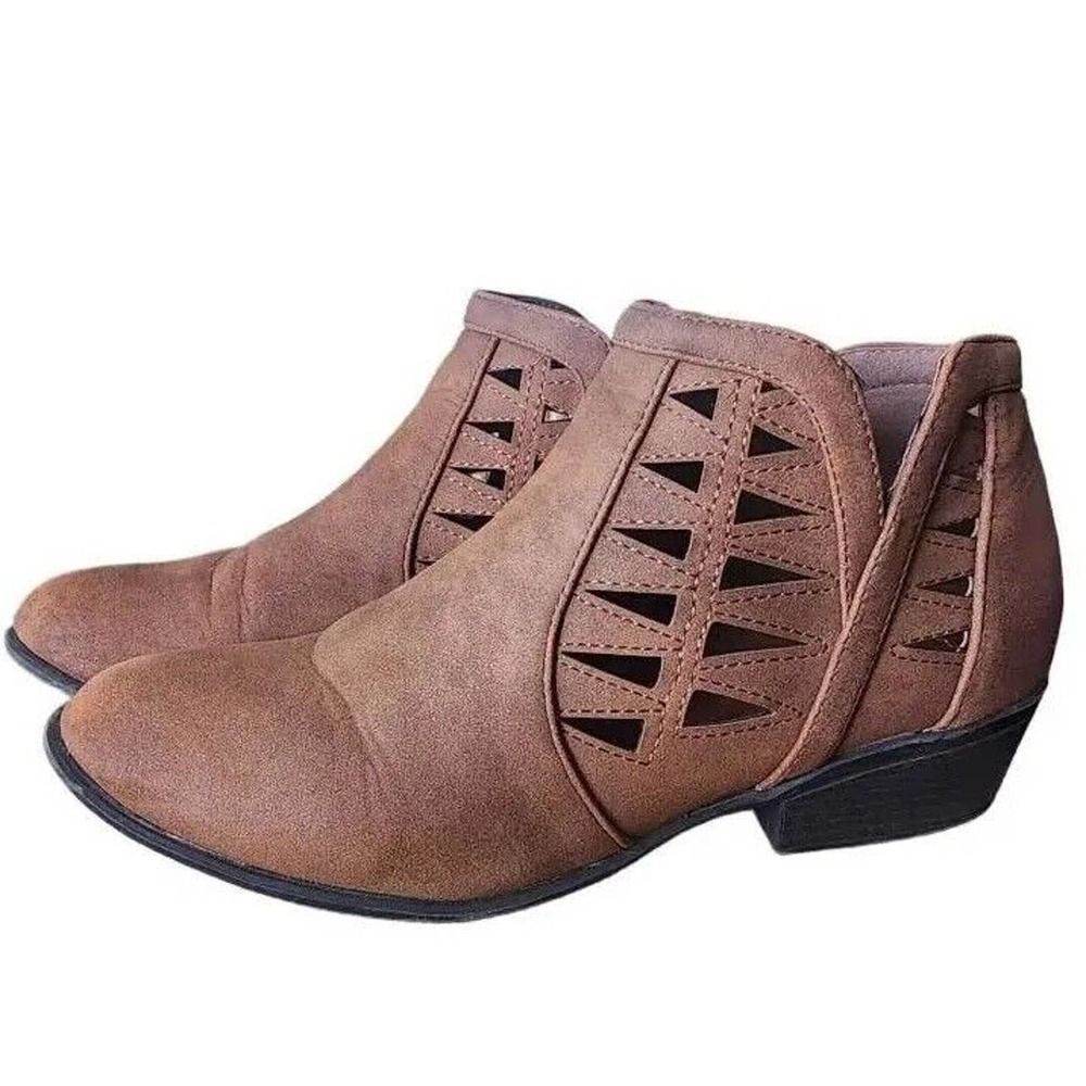 TOP Moda Brown Heeled Boots